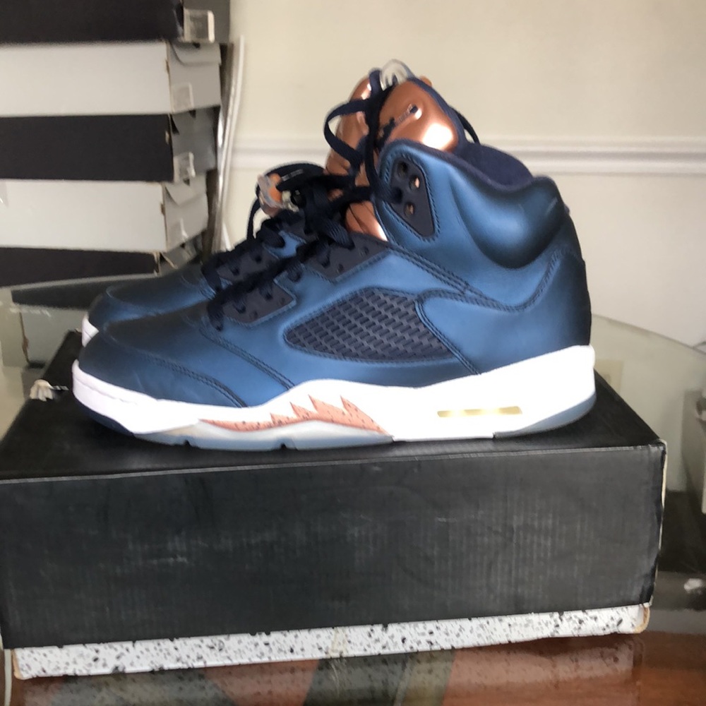 Air Jordan - Picture 2 of 5